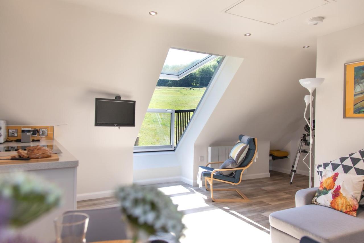 The Roost - A Bird'S Eye View In The Countryside Apartment Cullompton Exterior foto